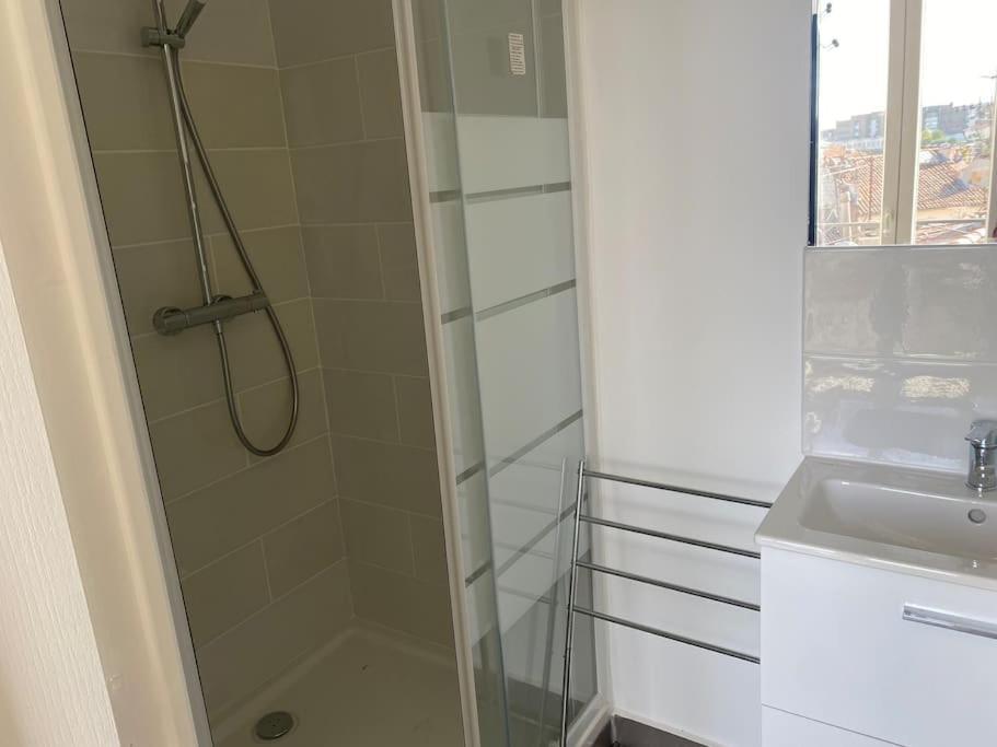 Bel Appartement T1 30M2 Centre Historique オーバーニュ エクステリア 写真
