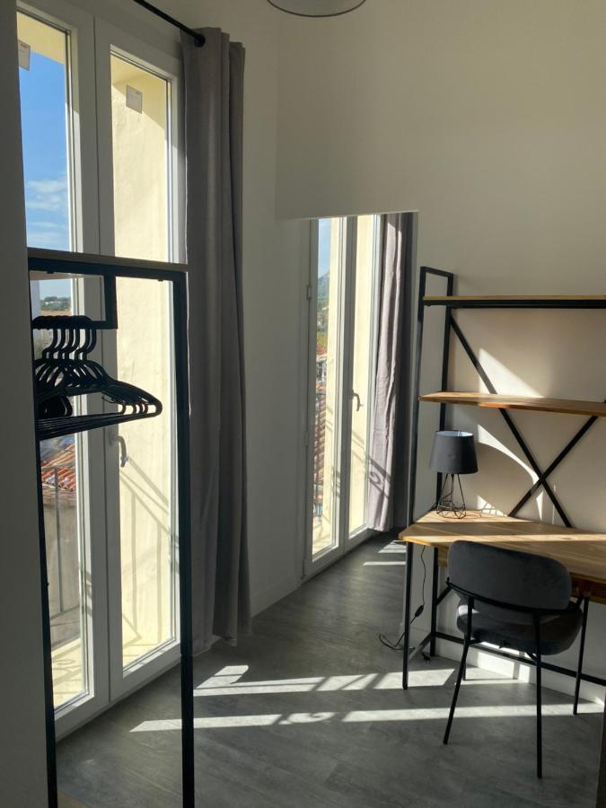 Bel Appartement T1 30M2 Centre Historique オーバーニュ エクステリア 写真